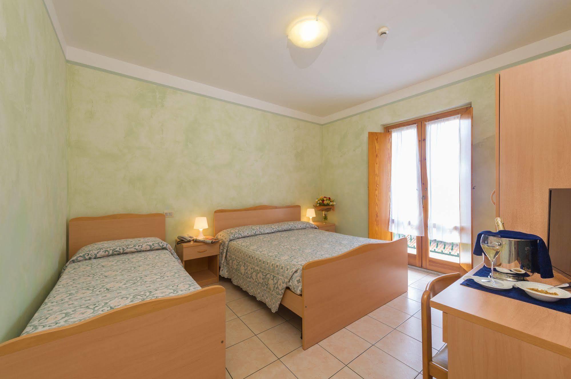 Hotel La Pace Forte dei Marmi Esterno foto